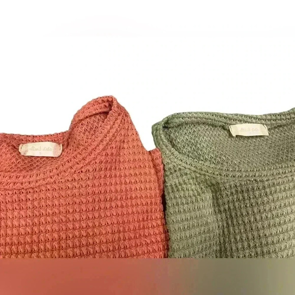 BUNDLE! Set of 2 Alter’d State Waffle Knit Cropped Balloon Sleeve Sweaters SizeS - Picture 6 of 6